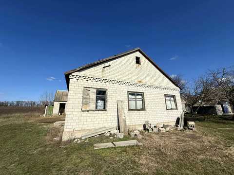 дом по адресу с. Одаровка, Верхняя, 34