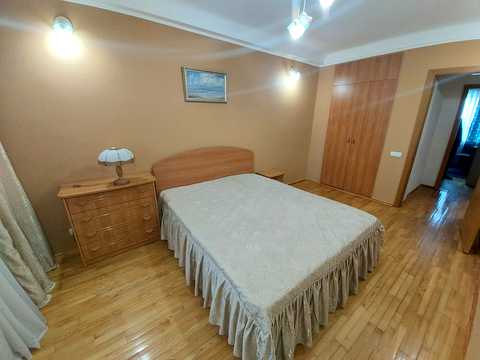 квартира по адресу Голосеевский просп. (40-летия Октября), 128