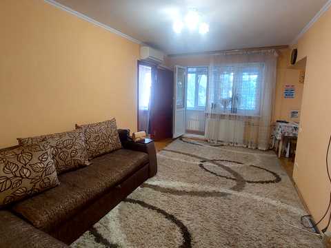 квартира за адресою Небесної Сотні просп. (Маршала Жукова), 53