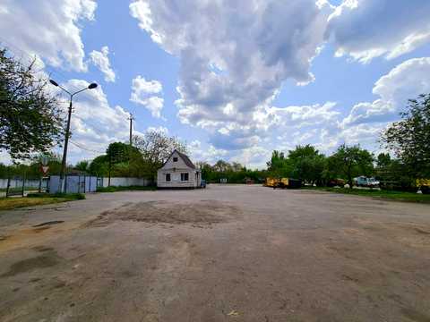 комерційна за адресою Козацька, 6