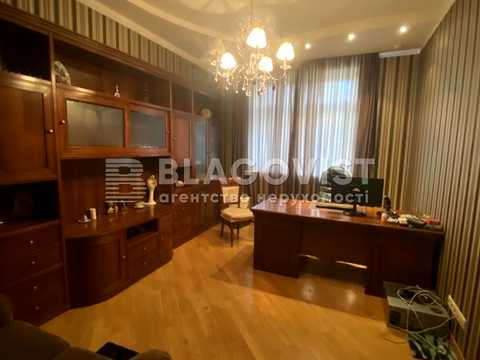 будинок за адресою с. Софіївська Борщагівка, Кучанська