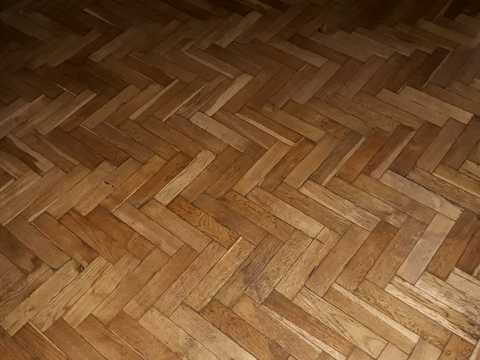 комерційна за адресою Овруцька вул., 21