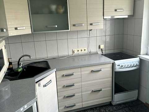 квартира по адресу Героев Днепра ул., 1