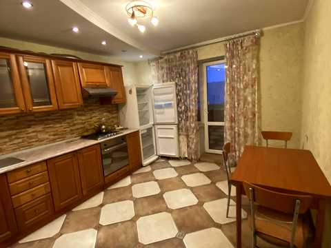 квартира за адресою Ігоря Юхновського вул. (Сулеймана Стальського), 30