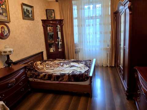 квартира за адресою Велика Васильківська вул. (Червоноармійська), 42