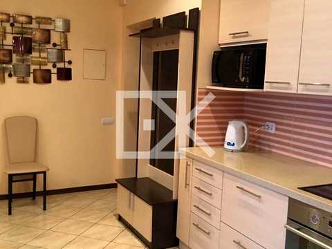 квартира за адресою Дегтярівська вул., 25а к1