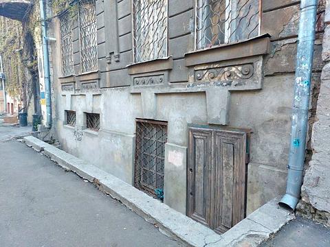 коммерческая по адресу Юрия Олеши ул. (Юрія Олеші), 11