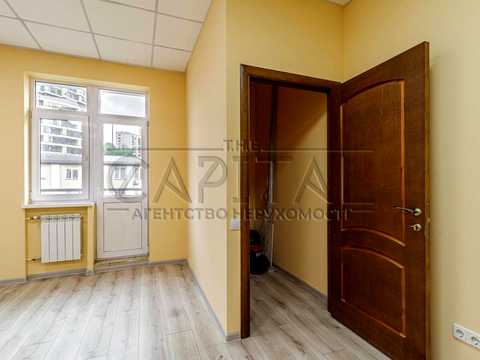 комерційна за адресою Глибочицька вул., 40
