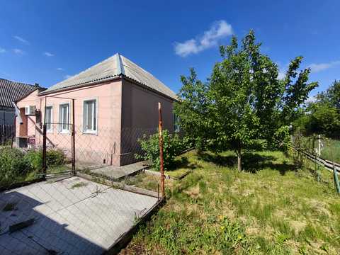 будинок за адресою Руслана  Дубовіка, 115