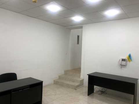 комерційна за адресою Обсерваторна вул., 10