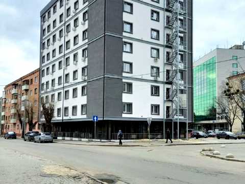 квартира за адресою богдана хмельницкого , 32