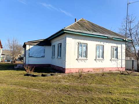 дом по адресу с. Лукашовка, Гармаша, 16