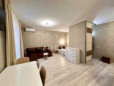 квартира за адресою Левка Лук'яненка вул. (Василя Жуковського), 24
