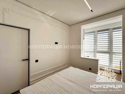 квартира за адресою Августина Волошина вул., (Будинок 7)