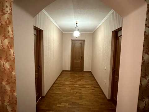 будинок за адресою Ярової вул., 1