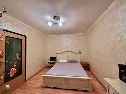 квартира по адресу Ивана Пулюя ул., 1