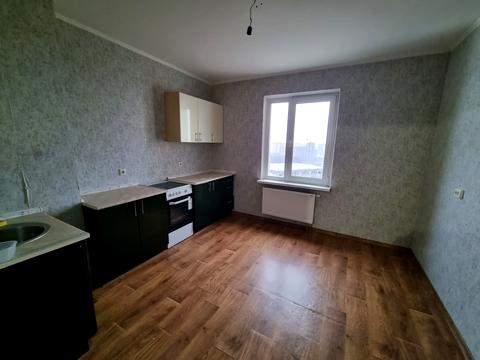 квартира за адресою Академіка Глушкова просп., 9