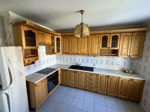 квартира за адресою Срібнокільська вул., 20