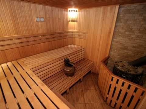 коммерческая по адресу Независимости ул., 8