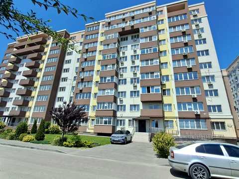 комерційна за адресою Сімейна вул., 2