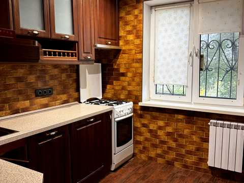 квартира по адресу Героев Днепра ул., 71