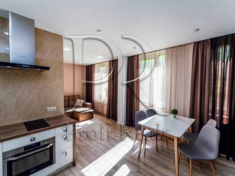 квартира за адресою Регенераторна вул., 4 к14