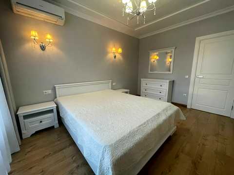 квартира за адресою Київ, Кахи Бендукідзе вул., 2