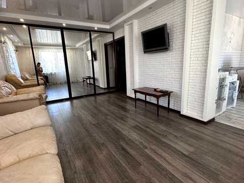 квартира за адресою Шатіла, 3