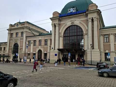 комерційна за адресою Михайла Мулика вул. (Гаркуші), 38