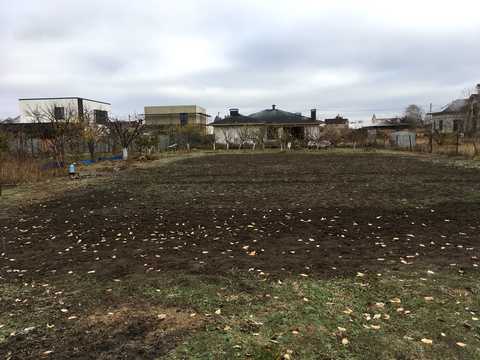 участок по адресу Майська