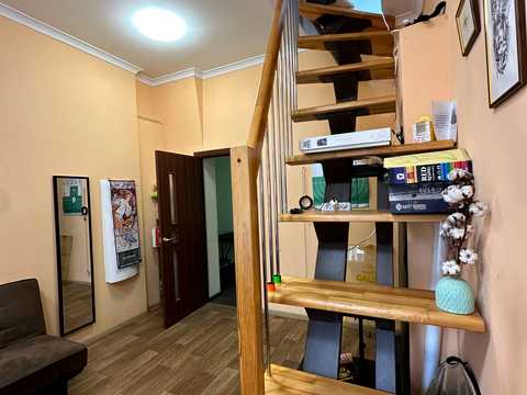 коммерческая по адресу Кам'янецька ул., 43