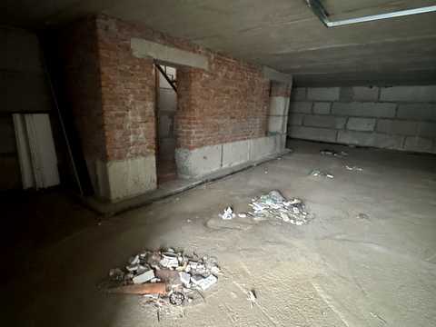 дом по адресу Степана Бандеры ул., 1
