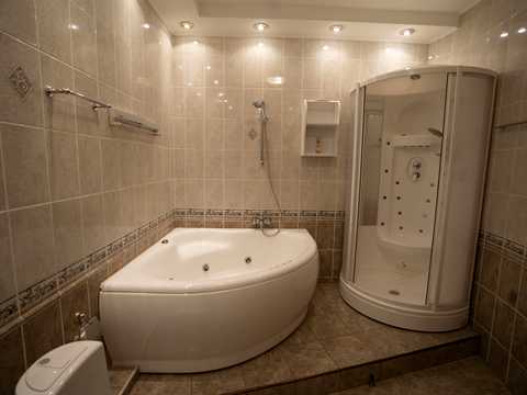 квартира за адресою Дмитрівська вул., 13-А