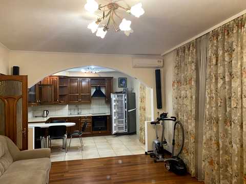 квартира за адресою Степана Руданського вул., 4-6