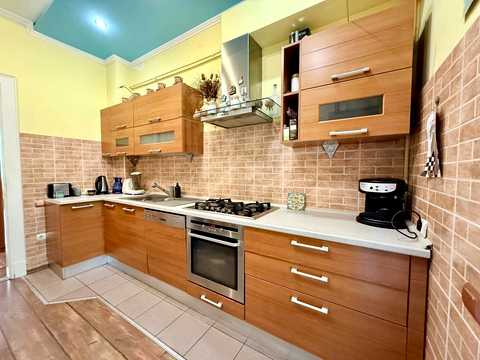 квартира по адресу Ярослава Стецько ул. (Добролюбова), 8