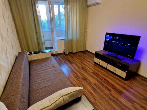 квартира по адресу Гвардейцев-Широнинцев ул., 67