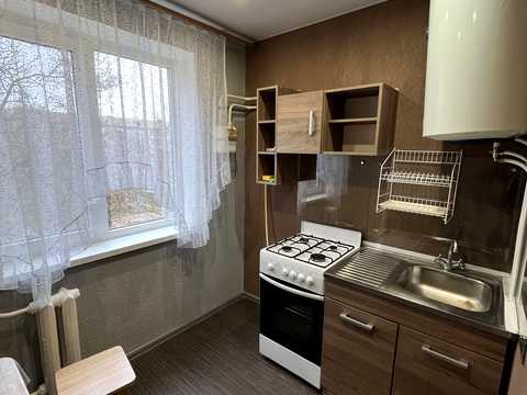 квартира за адресою Будівельників вул., 18-Б