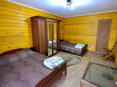 дом по адресу с. Свитязь, Жовтневая ул. (Жовтневая), 72