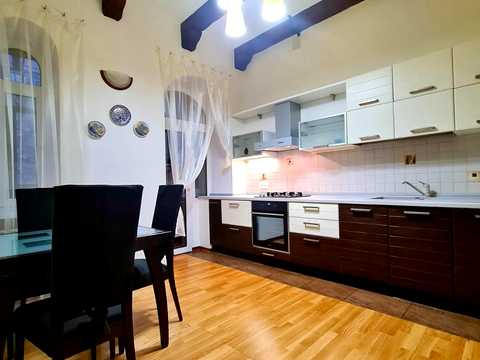 квартира за адресою Заньковецької вул., 5/2