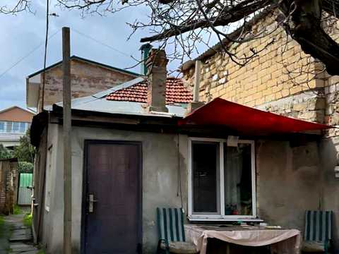 дом по адресу Урожайна ул.