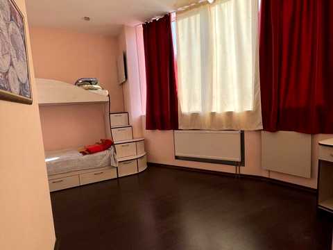 квартира за адресою В'ячеслава Чорновола вул., 2