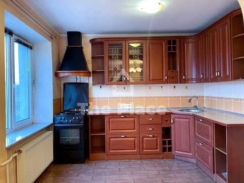 квартира за адресою Ломоносова, 24
