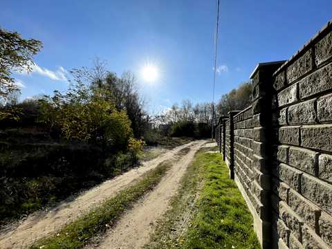 ділянка за адресою с. Вишеньки, Гідності вул. (Жертв Революції)