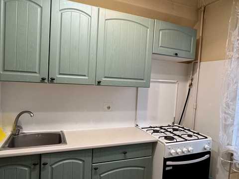 квартира за адресою Йорданська вул. (Лайоша Гавро), 8