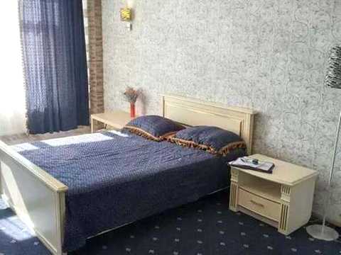 квартира за адресою Дніпровська набережна вул., 26
