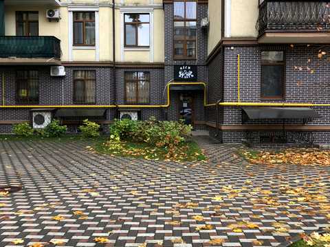 коммерческая по адресу Мрії ул. (Пушкінська), 3-Б