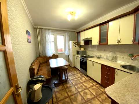 квартира за адресою Драгоманова вул., 15-А