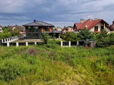 будинок за адресою Сніжна вул.