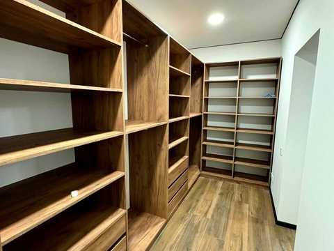 будинок за адресою Токмацька вул. (Великолуцька), 79