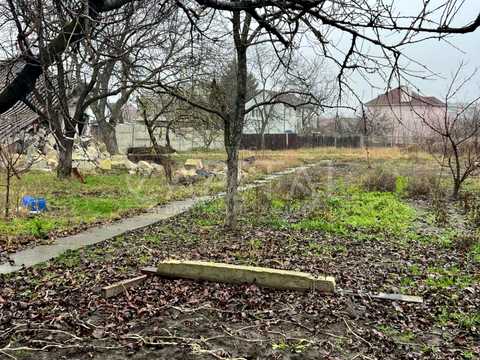 ділянка за адресою Богдана Хмельницького вул., 38